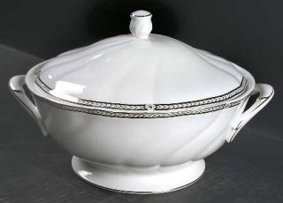 Wedgwood Crown Platinum (Made In England) Round Covered Vegetable, Fine China Di