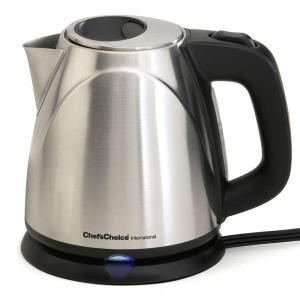 ChefsChoice M673 Cordless Compact Electric Kettle 6730001