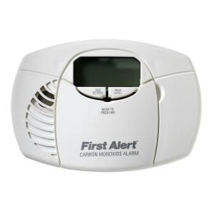 First Alert Battery Powered Carbon Monoxide Alarm with Digital Display CO410