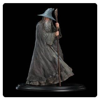 The Hobbit LOTR Gandalf the Grey 1/6 Scale Statue: Toys & Games