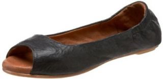 Gee WaWa Women's Sara Ballet Flat, Black Borello, 7.5 M US: Sandals: Shoes