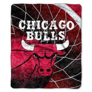 NBA Chicago Bulls Reflect Sherpa Throw Blanket, 50x60 Inch : Sports Fan Throw Blankets : Sports & Outdoors