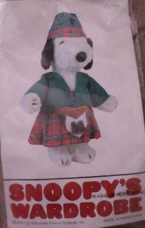 Rare! Peanuts Snoopy's Wardrobe for 11" Plush Snoopy   Scottish Kilt Outfit: Toys & Games