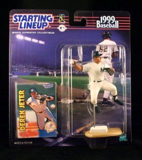 DEREK JETER / NEW YORK YANKEES 1999 MLB Starting Lineup Action Figure & Exclusive Collector Trading Card: Toys & Games