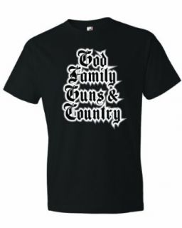 Men's God Family Guns Country T Shirt: Clothing