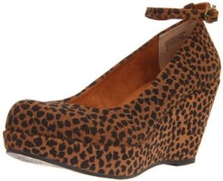 BC Footwear Women's Sure Thing Cheetah Pump, Brown Cheetah, 8 M US: Shoes