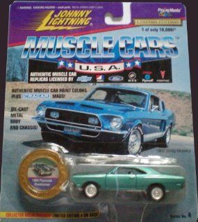 Johnny Lightning Limited Edition Muscle Cars U.S.A. 1969 Plymouth Roadrunner: Toys & Games