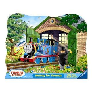 Ravensburger Thomas and Friends Hooray For Thomas Contour Frame 25 Piece Jigsaw Puzzle: Toys & Games