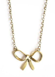 Ribbon Bow Necklace Vintage Gold Tone Tie Charm Pendant NC02 Fashion Jewelry: Jewelry
