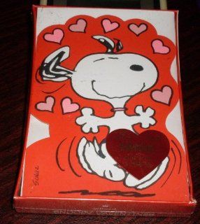 Vintage Peanuts Snoopy 12 Valentine Cards   Valentines Day: Health & Personal Care