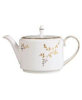 Vera Wang Gilded Leaf Teapot: Kitchen & Dining