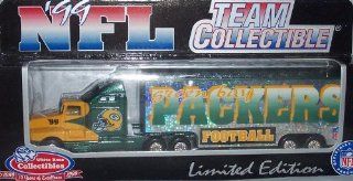 Green Bay Packers 1999 NFL White Rose Diecast Kenworth Tractor Trailer 1/80 Scale Truck Collectible Team Car Football : Sports Fan Toy Vehicles : Sports & Outdoors