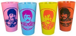 The Beatles Sgt Pepper Pub Beer Pint Glass Set 4: Kitchen & Dining