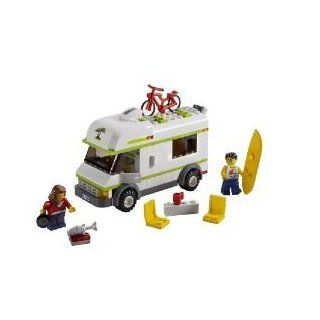 LEGO City Camper (7639) 165 Pieces: Toys & Games