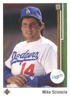 1989 Upper Deck # 116 Mike Scioscia Los Angeles Dodgers   MLB Baseball Trading Card Sports Collectibles