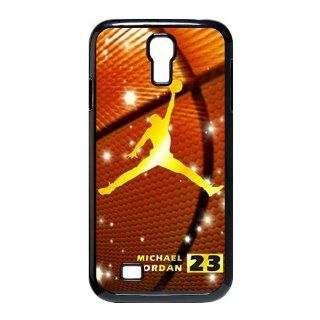 Cool NBA Chicago Bulls Gold Michael Jordan Dunk Logo with Basketball Background Samsung Galaxy S4 i9500 Case Best Rubber Protection Cover for Samsung: Cell Phones & Accessories