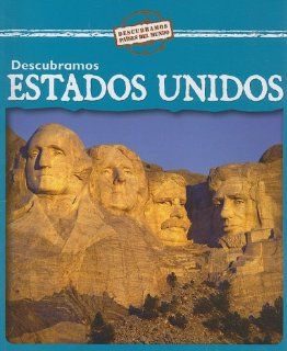 Descubramos Estados Unidos/Looking at the United States (Descubramos Paises Del Mundo / Looking at Countries) (Spanish Edition): Kathleen Pohl: 9780836890730: Books