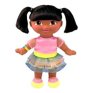 DORA EXPLORER Stylish Scents Looking Sweet Doll Toys & Games
