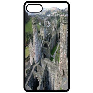 Cowny Castle, Wales   Image Black Apple Iphone 5 Cell Phone Case   Cover: Cell Phones & Accessories