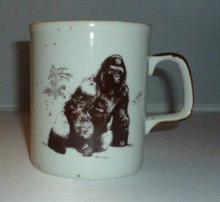 San Diego Zoo Gorilla Coffee Mug: Coffee Cups: Kitchen & Dining