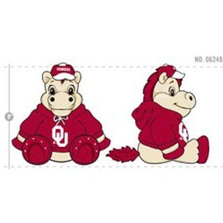 Oklahoma Sooners Plush Mascot: Sports & Outdoors
