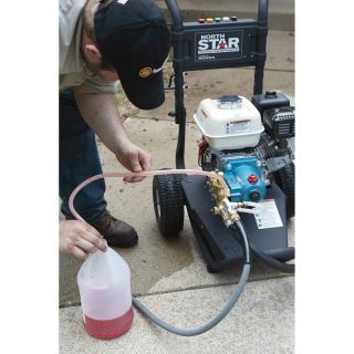 NorthStar Gas Cold Water Pressure Washer — 2.5 GPM, 3000 PSI, Model# 15781720  Gas Cold Water Pressure Washers