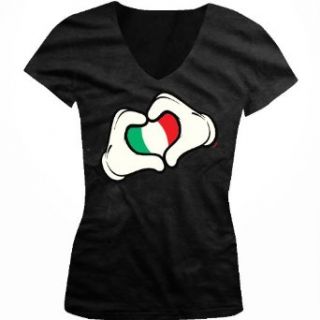 Italia Italy Flag Cartoon Hands Heart Ladies Junior Fit V neck T shirt: Clothing