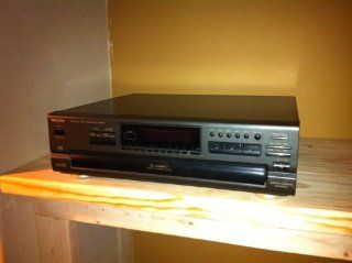 Technics SL PD887 CD Player Changer w/ 5 Disc Rotary Changer System: Electronics