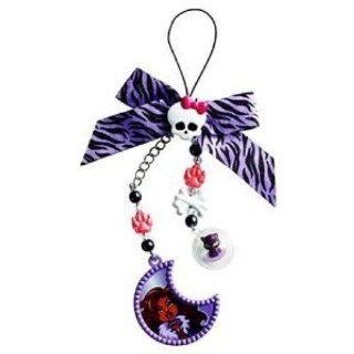 Monster High Clawdeen Wolf Creeperific Charms   Clawdeen Wolf & Crescent: Toys & Games
