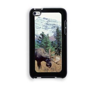 Grazing Moose iPod Touch 4 Case   Fits ipod 4/4G: Cell Phones & Accessories
