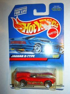 Mattel Hot Wheels 1999 1:64 Scale Red Jaguar D Type Die Cast Car Collector #997: Toys & Games