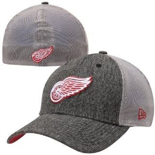 Red Wings hats : New Era Detroit Red Wings Scholar 39THIRTY Mesh Flex Hat   Charcoal : Sports Fan Baseball Caps : Sports & Outdoors