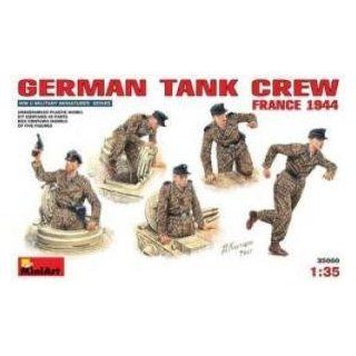 Miniart 1:35 German Tank Crew France 1944 Figures 35060: Toys & Games