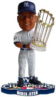MLB New York Yankees Derek Jeter #2 2009 World Series Champions Bobble Head : Sports Fan Bobble Head Toy Figures : Sports & Outdoors