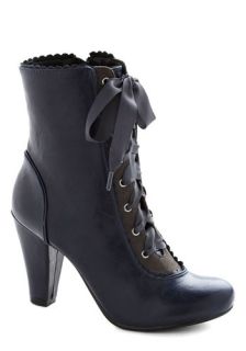 Flair y Tale Boot in Midnight Blue  Mod Retro Vintage Boots