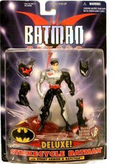 Batman Beyond Deluxe > Strikecycle Batman Action Figure: Toys & Games