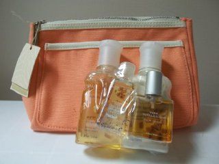 Bath and Body Works Warm Vanilla Sugar Gift Bag, containing shower gel, 4 oz; body lotion, 4 oz; eau de toilette, 0.5 fl oz; and anti bacterial pocketbac hand gel, 1 oz; in a travel/cosmetic bag : Skin Care Product Sets : Beauty