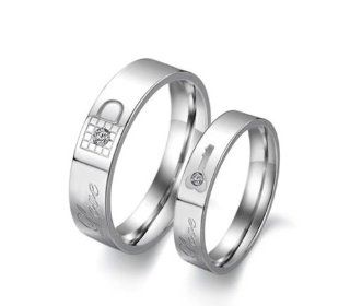 His & Hers Matching Set 5MM / 4MM KEY AND LOCK Korean Style Titanium Couple Wedding Band Set (Available Sizes 5# to 10#) (Hers, 5): Jewelry