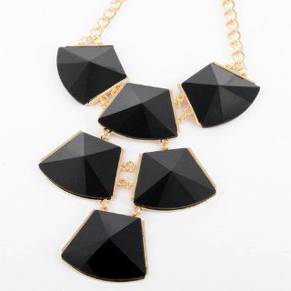 Fashion Golden Chain Trapezoid Black Resin Beads Pendant Bib Necklace: Jewelry