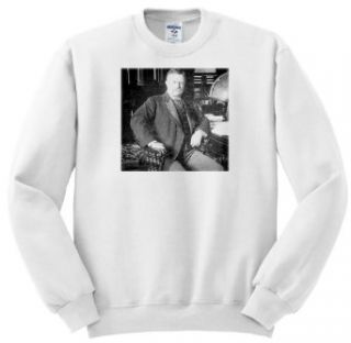 Scenes from the Past Vintage Stereoview   Teddy Roosevelt at His Desk Stereoview Black and White   Sweatshirts: Clothing