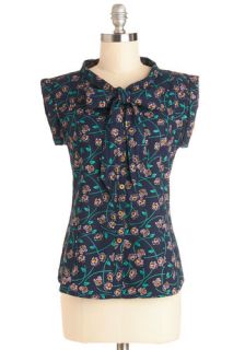 Carry On With Confidence Top in Perennials  Mod Retro Vintage Short Sleeve Shirts
