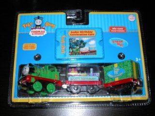 Take Along Thomas & Friends Die cast Engine   Sodor Birthday Celebration Trains with Percy & Green Present Car: Toys & Games