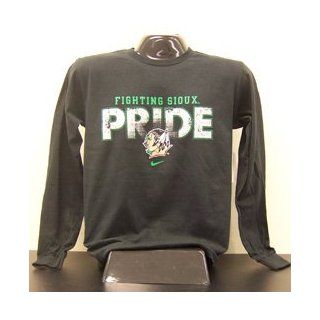 University of North Dakota Fighting Sioux Long Sleeve T Shirt (Black / M) : Sports Related Merchandise : Sports & Outdoors