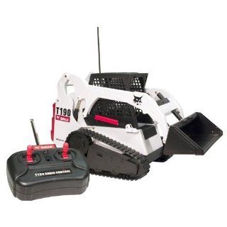Bobcat Radio Controlled Compact Track Loader: Toys & Games