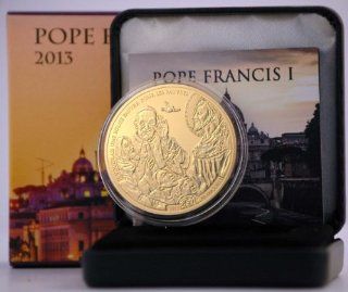 Togo 100 Francs CFA 2013 Papst Franziskus I.   Amtseinfhrung, Mnze vergoldet: Garten