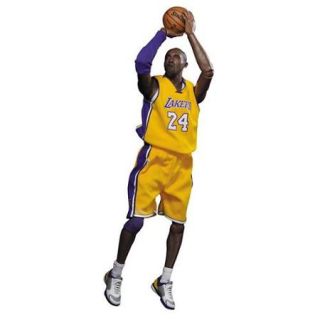 NBA Los Angeles Lakers Masterpiece Kobe Bryant 1/6 Collectible Figure