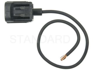 Standard Motor Products Oil Pressure Switch Connector S 940