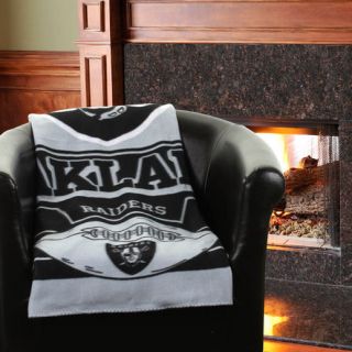 Oakland Raiders 50 x 60 Marque Fleece Throw Blanket   Black/Silver