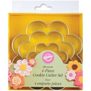 Nesting Metal Cookie Cutters   Blossom 4 pack   5928727